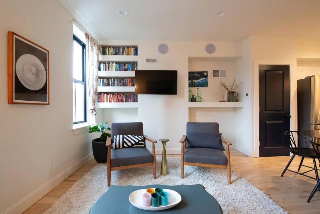 Large 2 Bdr With Deck Hosted By Stayrafa Philadelphia Exterior foto